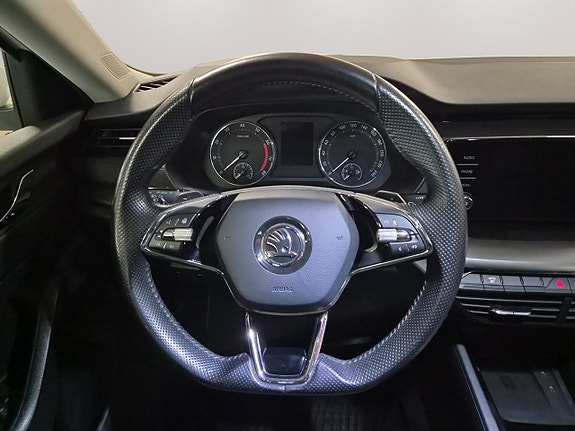 Skoda Octavia 15 of 19