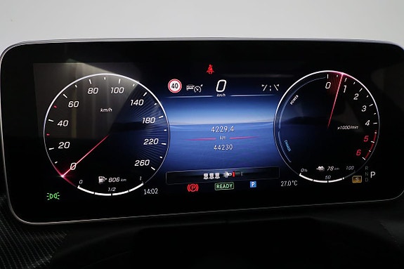 Mercedes-Benz C300 25 of 30