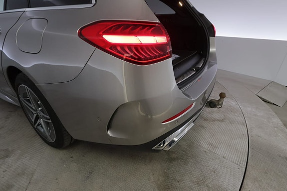 Mercedes-Benz C300 7 of 30