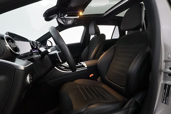 Mercedes-Benz C300 12 of 30