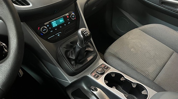 Ford C-Max 10 of 12