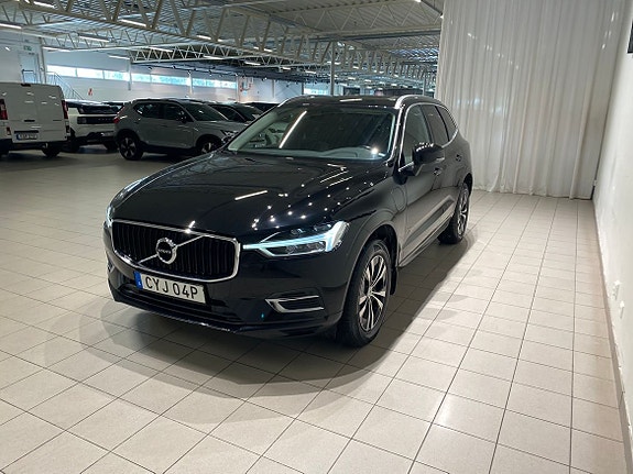 Volvo XC60 2 of 27