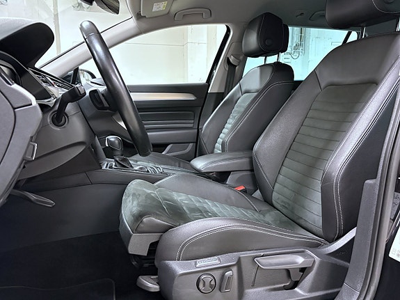 Volkswagen Passat 4 of 26