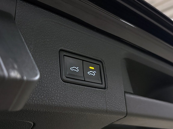 Volkswagen Passat 20 of 26
