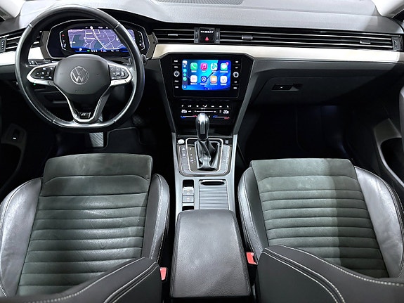 Volkswagen Passat 7 of 26