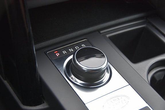 Land Rover Discovery 17 of 18