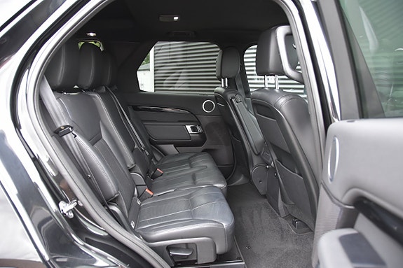Land Rover Discovery 12 of 18
