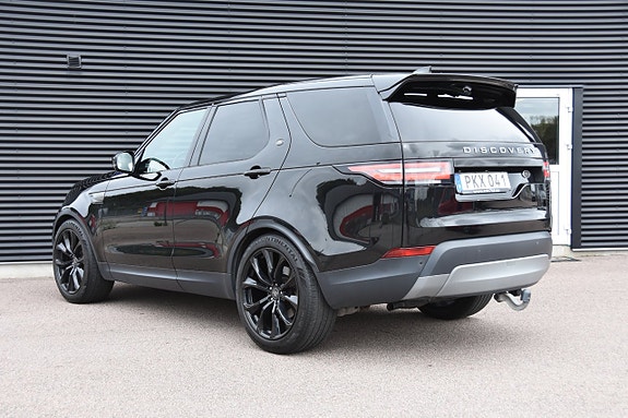 Land Rover Discovery 4 of 18