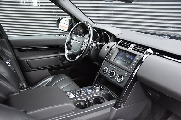 Land Rover Discovery 10 of 18