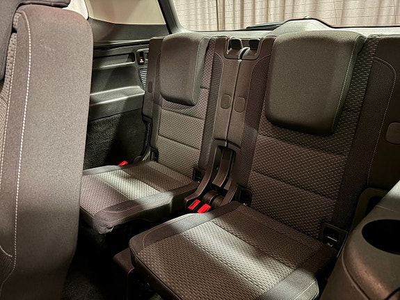 Volkswagen Touran 20 of 20