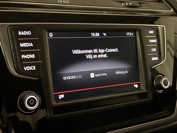 Volkswagen Touran 17 of 20