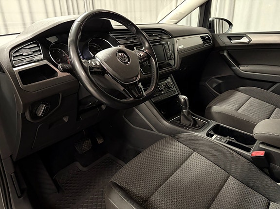 Volkswagen Touran 11 of 20