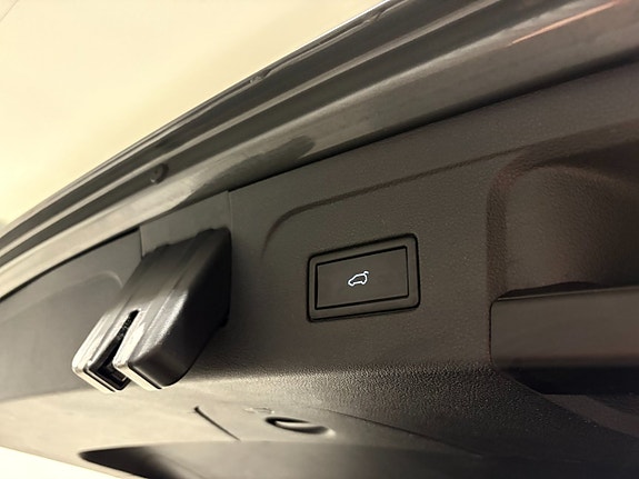 Volkswagen Touran 7 of 20