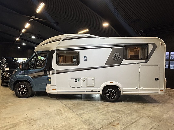 Knaus 650 MEG SKY (130hk) Året runt 27 of 27