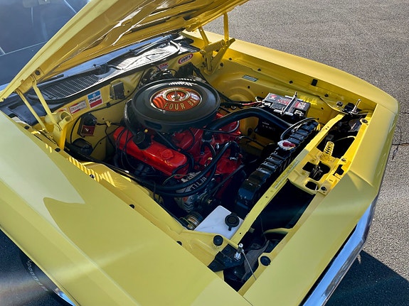 Plymouth Hemi Cuda 29 of 30