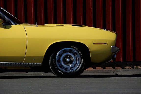 Plymouth Hemi Cuda 12 of 30