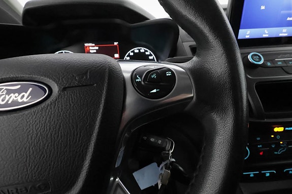 Ford Transit Connect 14 of 22