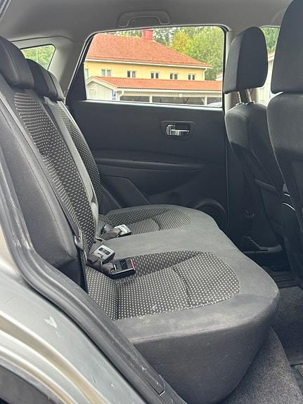 Nissan Qashqai 9 of 12