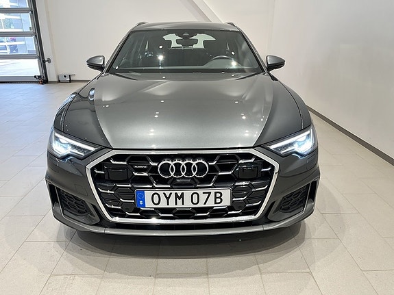 Audi A6 2 of 13
