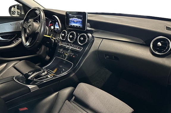 Mercedes-Benz C250 d 8 of 24