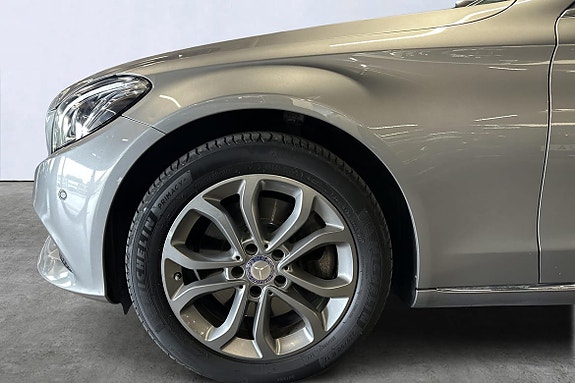 Mercedes-Benz C250 d 5 of 24