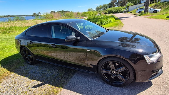 Audi A5 3 of 6