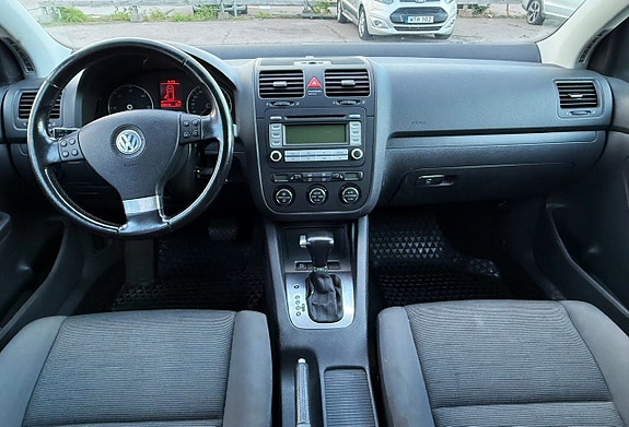 Volkswagen Golf I 7 of 8
