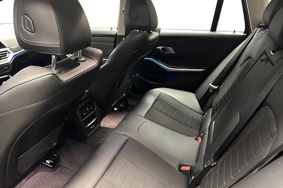 BMW 320d 9 of 13