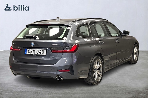 BMW 320d 3 of 13