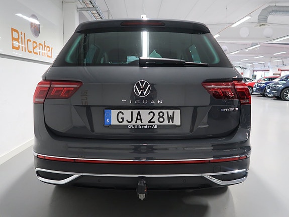 Volkswagen Tiguan 6 of 30