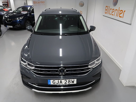 Volkswagen Tiguan 10 of 30