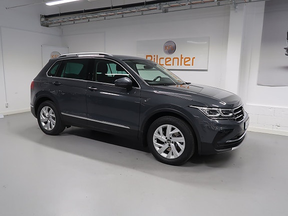 Volkswagen Tiguan 3 of 30