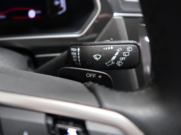 Volkswagen Tiguan 30 of 30