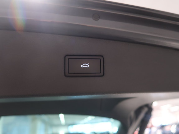 Volkswagen Tiguan 27 of 30