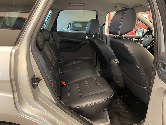 Ford Focus 14 of 22