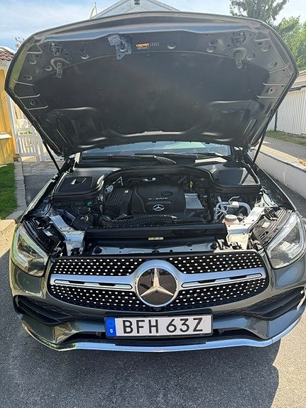 Mercedes-Benz GLC300 e 10 of 10