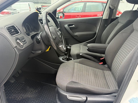 Volkswagen Polo 12 of 13