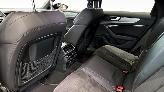 Audi A6 11 of 16