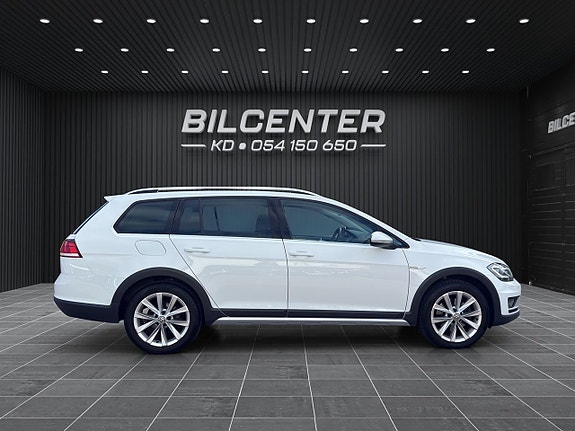 Volkswagen Golf Alltrack 5 of 19