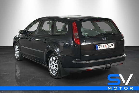 Ford Focus 2 of 14