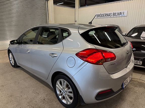 Kia Ceed 4 of 14