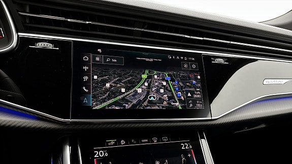 Audi Q8 12 of 18