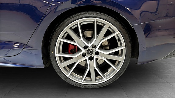 Audi A5 6 of 17