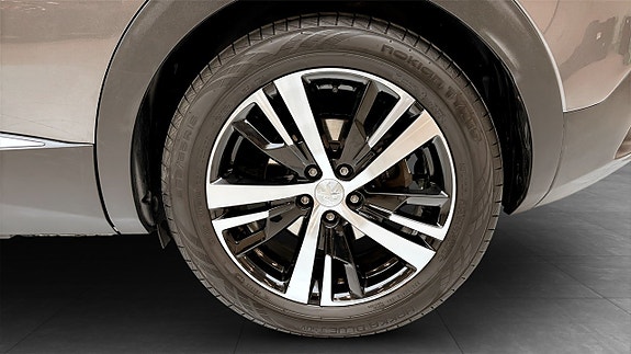 Peugeot 3008 6 of 16