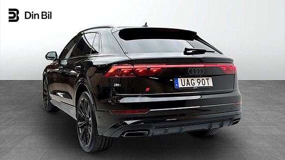 Audi Q8 3 of 18