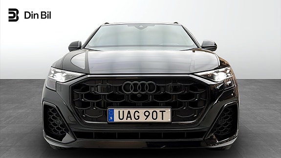 Audi Q8 4 of 18