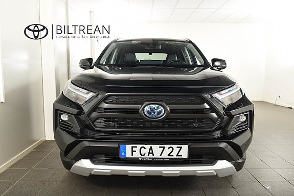 Toyota RAV4 5 of 16