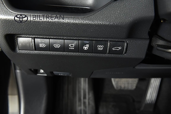 Toyota RAV4 13 of 16
