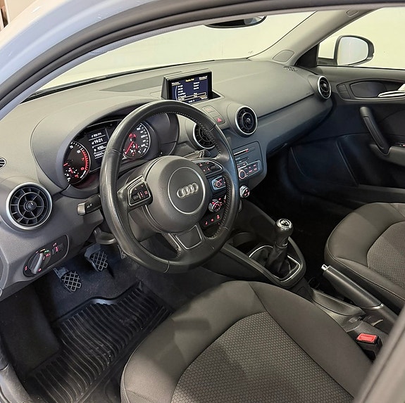 Audi A1 7 of 9