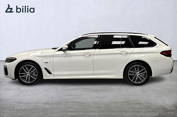 BMW 530e 5 of 14